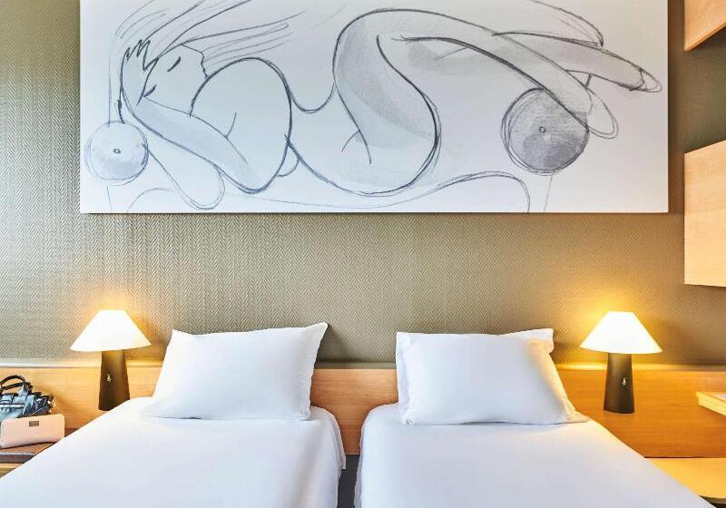 Standard Room, Ibis Paris Porte De Montreuil