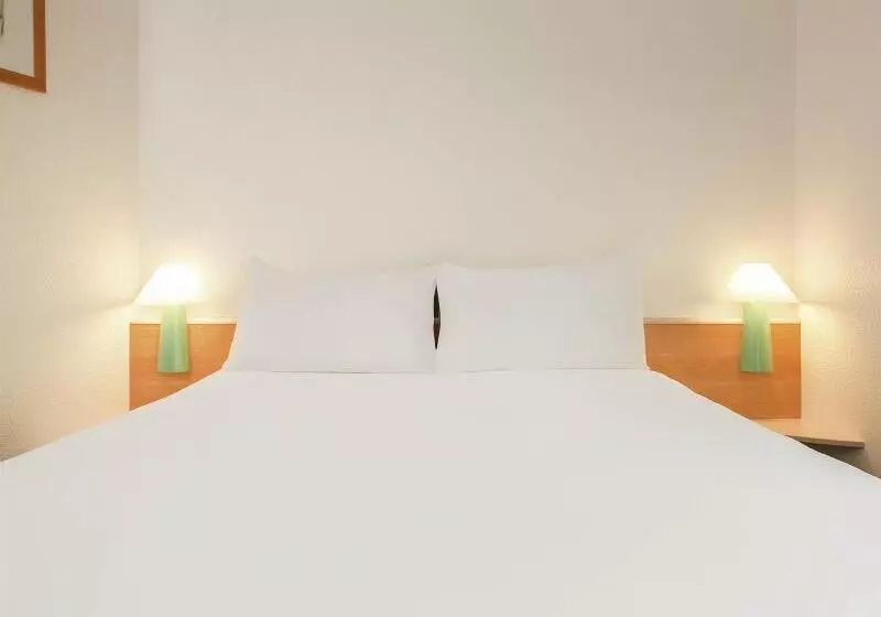 Standard Room, Ibis Paris Porte De Montreuil