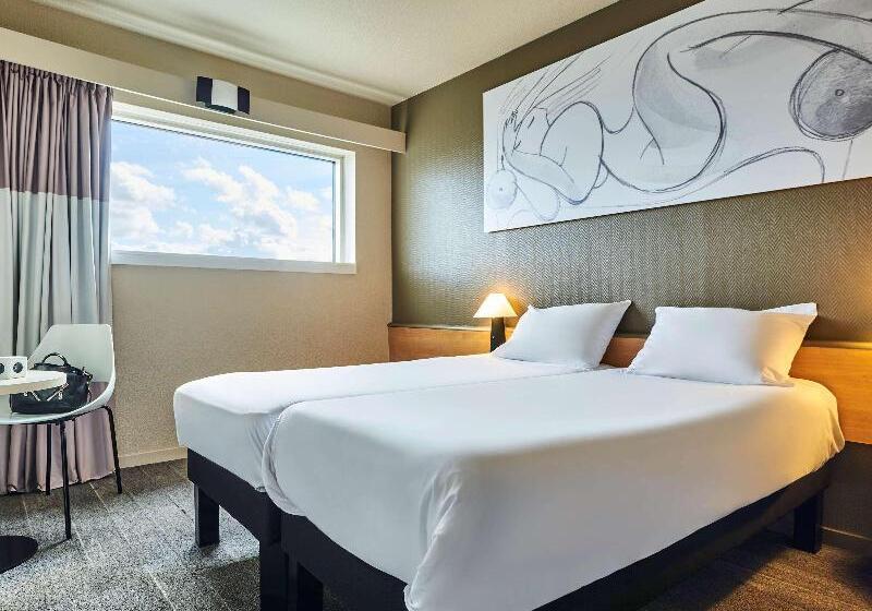 Standard Room Double Bed, Ibis Paris Porte De Montreuil