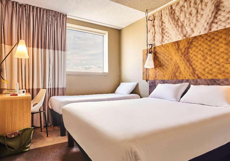 Standard Room Double Bed, Ibis Paris Porte De Montreuil
