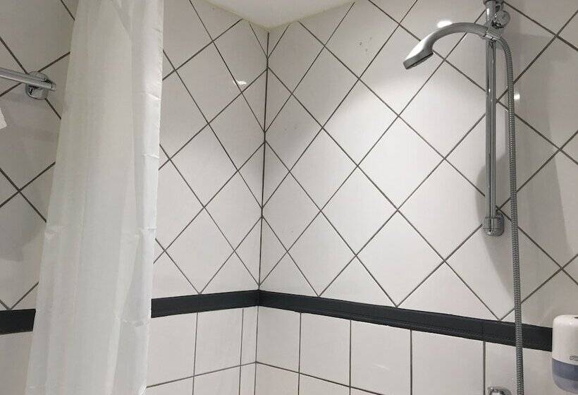 חדר סופריור, Le Capitole