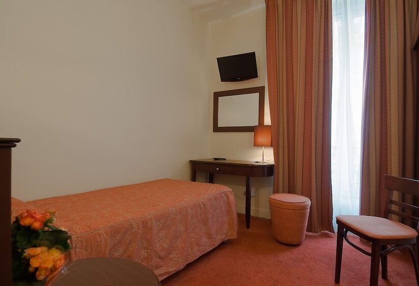 اتاق استاندارد یک نفره, Le Faubourg Opera