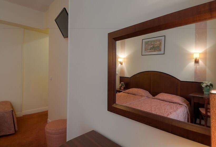 スタンダードルーム, Le Faubourg Opera