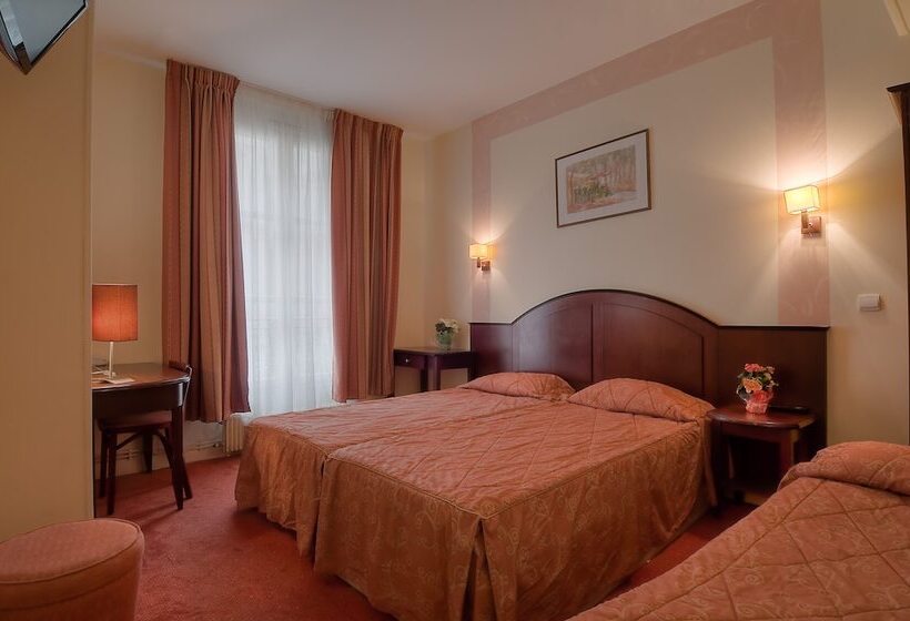 スタンダードトリプルルーム, Le Faubourg Opera