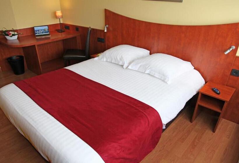 غرفة عائلية, Logis Hotel Center