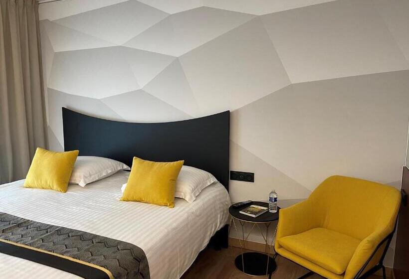 غرفة برستيج, Logis Hotel Center