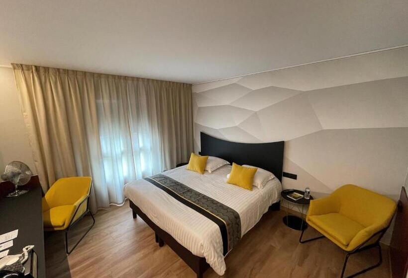 Номер Престиж, Logis Hotel Center