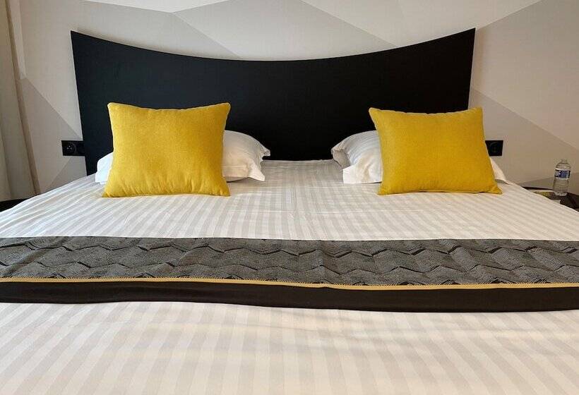 غرفة برستيج, Logis Hotel Center