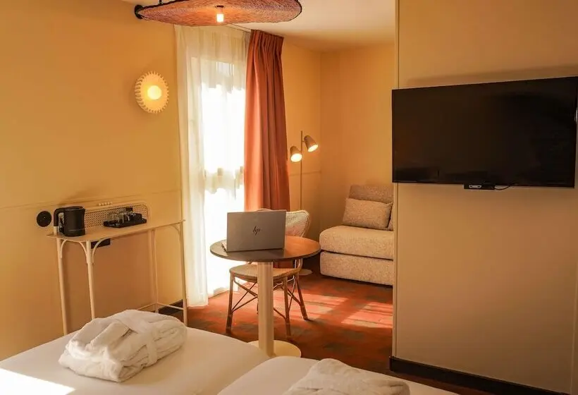 トリプルクラシックルーム, Mercure Arles Centre Arenes