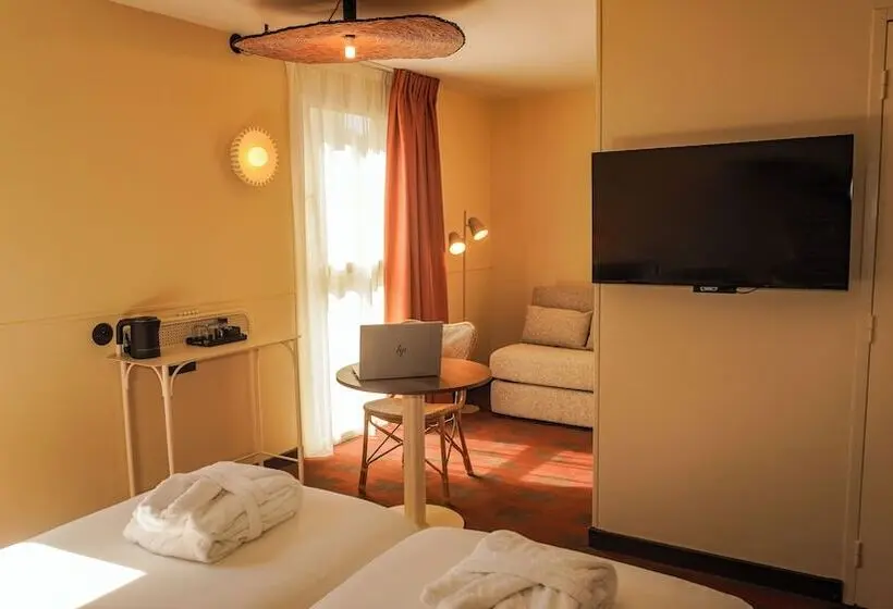 トリプルクラシックルーム, Mercure Arles Centre Arenes