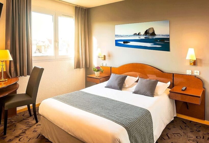 스탠다드 룸, Red Fox