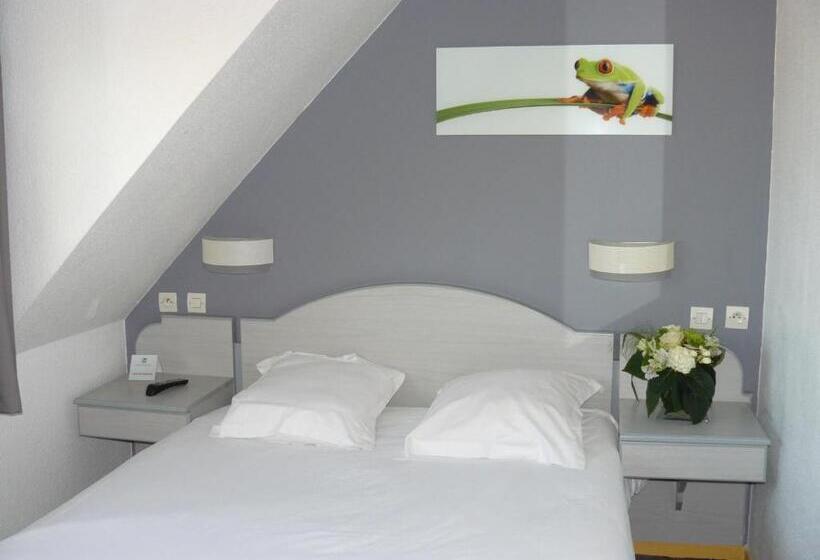 스탠다드 룸, Red Fox