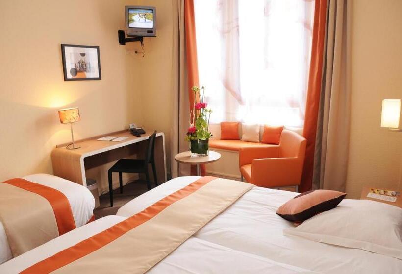 스탠다드 트리플 룸, Red Fox