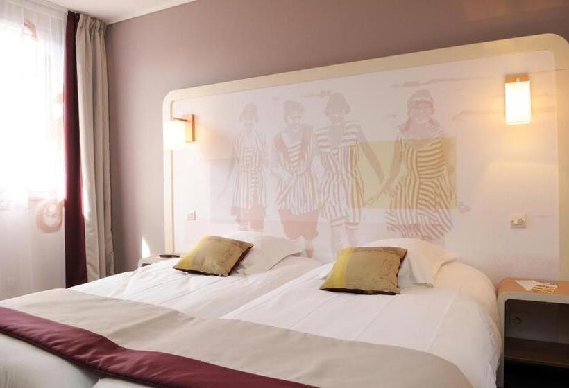 수피리어 룸, Red Fox