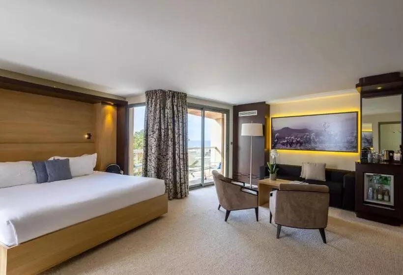 サイドシービュージュニアスイート, Thalazur Bandol Ile Rousse   Hôtel & Spa