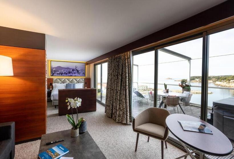 Люкс Повышенной Комфортности, Thalazur Bandol Ile Rousse   Hôtel & Spa