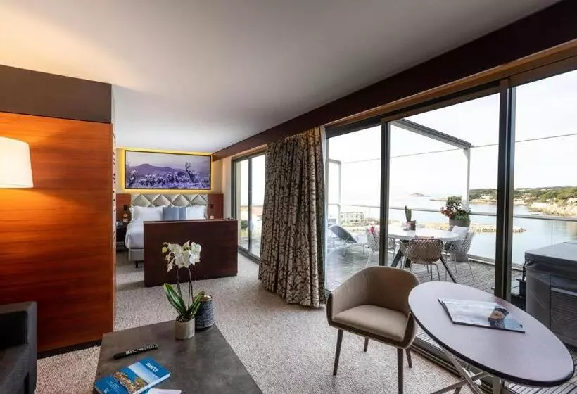 デラックススイート, Thalazur Bandol Ile Rousse   Hôtel & Spa