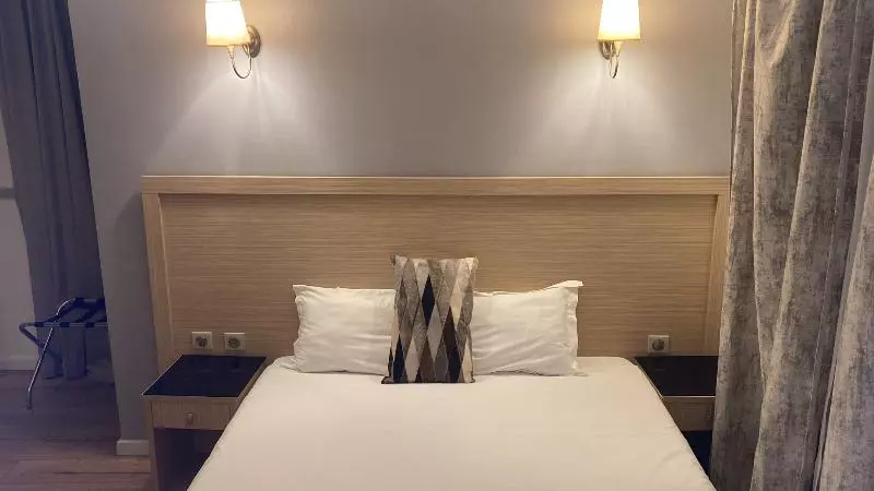 スタンダードルーム, Hôtel Lebron