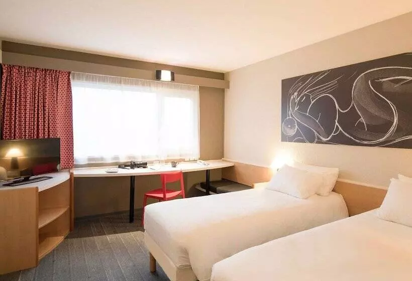 ダブルベッドスタンダードルーム, Ibis Metz Nord