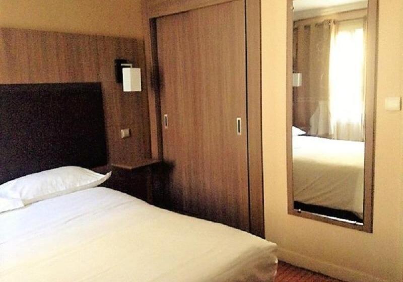 スタンダードルーム, London