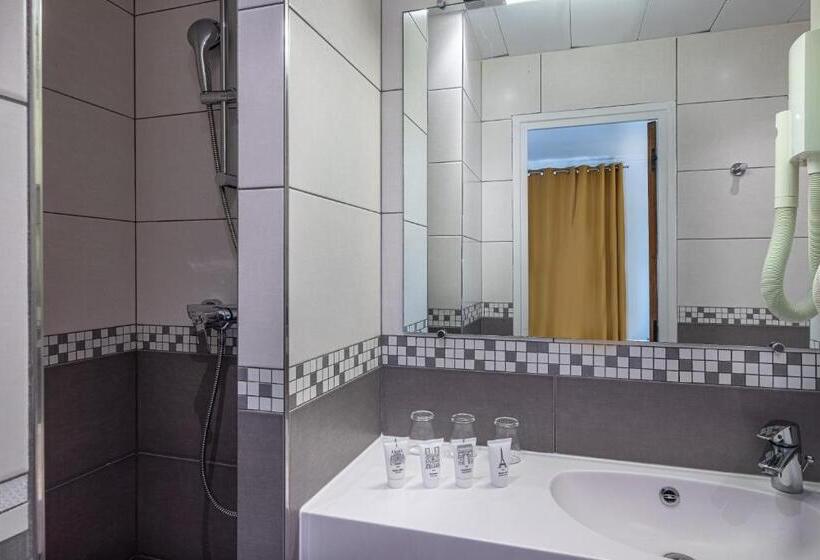 スタンダードトリプルルーム, Marena