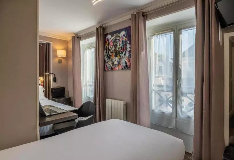 Quarto Familiar, Marena