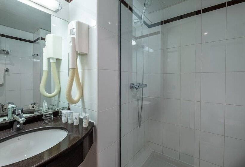 スーペリアールーム, Marena