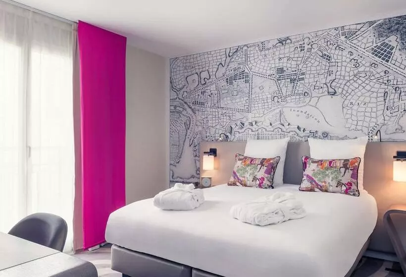 プレステージルーム, Mercure Tour Eiffel Grenelle
