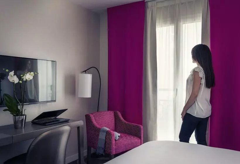 プレステージルーム, Mercure Tour Eiffel Grenelle