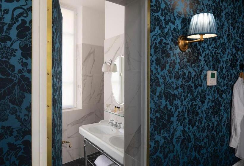 デラックスルーム, Odeon