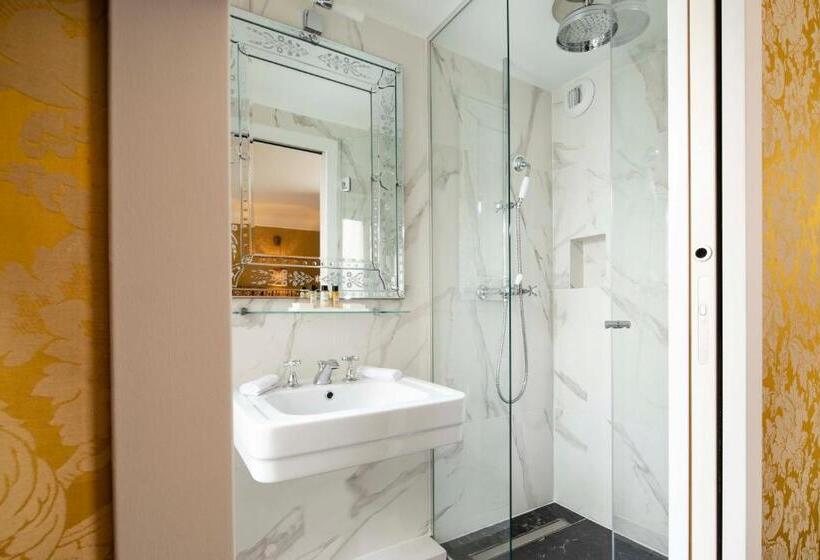 スタンダードルーム, Odeon