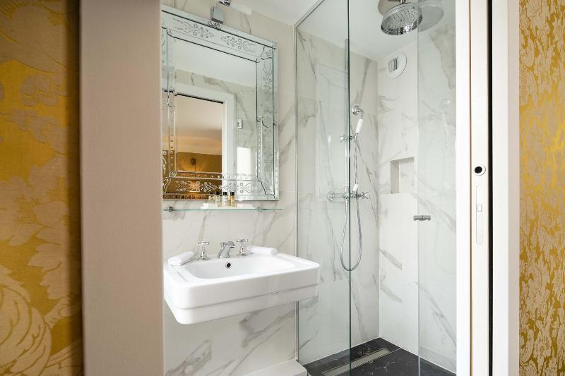 クラシックルーム, Odeon