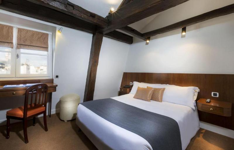 クラシックルーム, Odeon