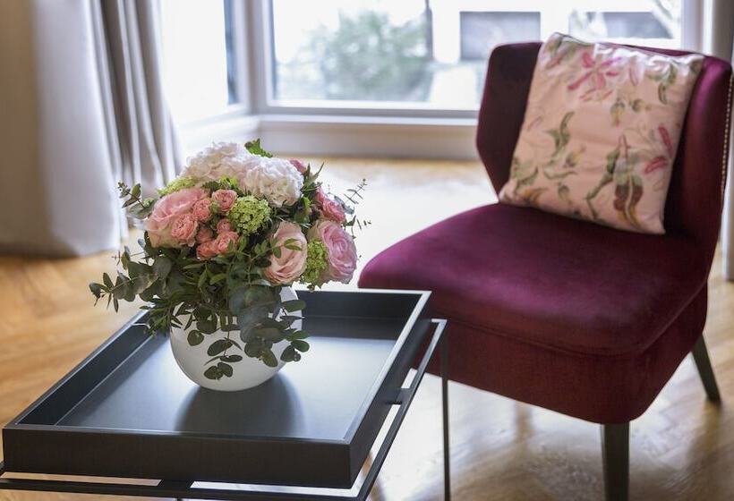 高级套房, Warwick Reine Astrid  Lyon