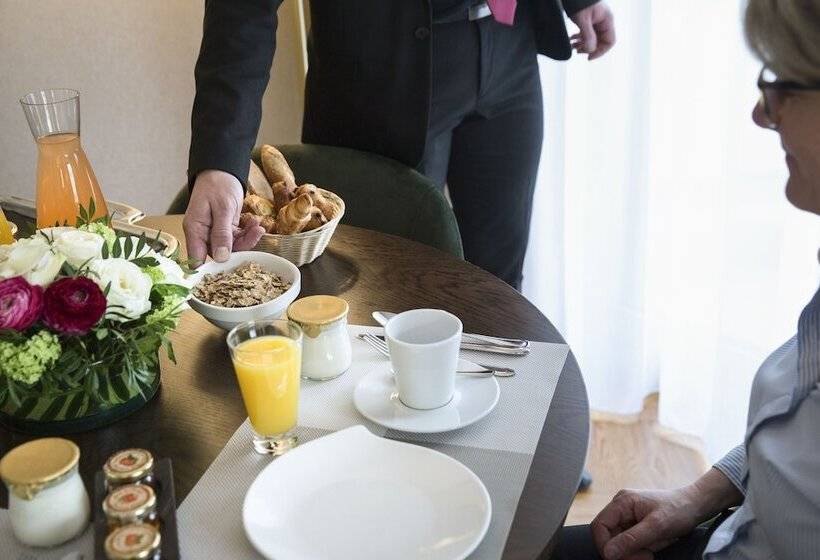 尊贵套房, Warwick Reine Astrid  Lyon