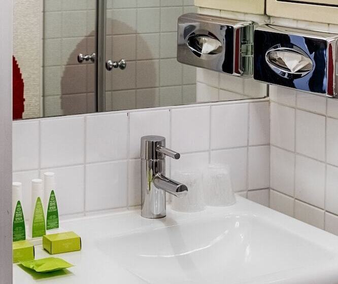 スタンダードシングルルーム, Joyce Astotel