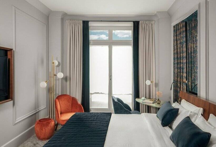 クイーンサイズベッドのスタンダードルーム, M Social Hotel Paris Opera