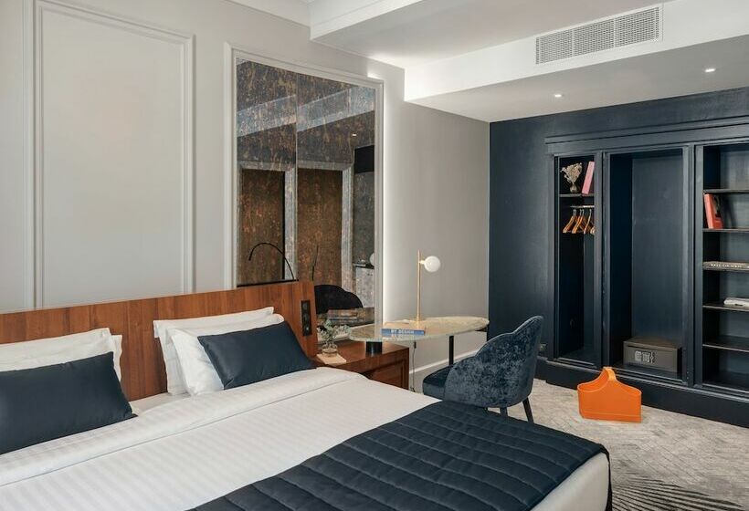 クイーンサイズベッドのスタンダードルーム, M Social Hotel Paris Opera