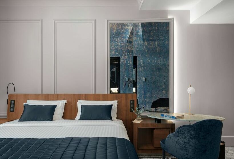 クイーンサイズベッドのスタンダードルーム, M Social Hotel Paris Opera