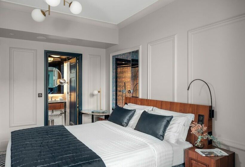 クイーンサイズベッドのスタンダードルーム, M Social Hotel Paris Opera