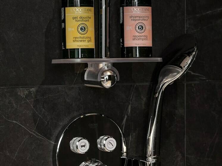 クイーンサイズベッドのスタンダードルーム, M Social Hotel Paris Opera