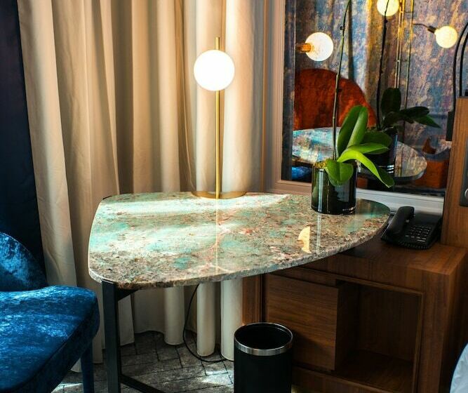 スタンダードルーム, M Social Hotel Paris Opera