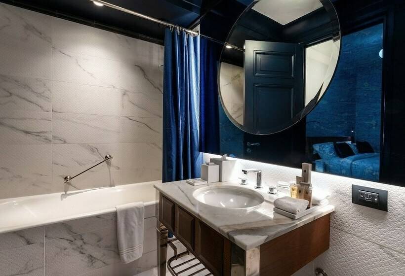 スタンダードルーム, M Social Hotel Paris Opera