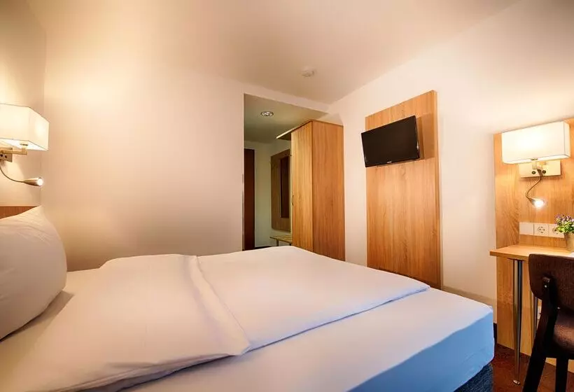 Superior-huone, Achat Hotel Stuttgart Airport Messe
