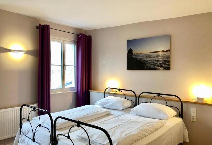 חדר סטנדרט, Alexander