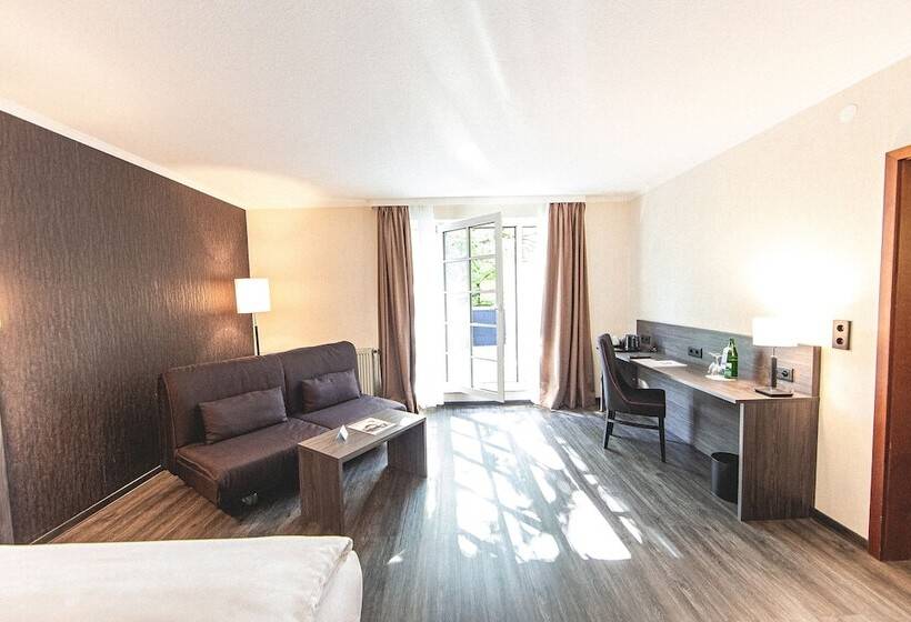 家庭间, Best Western Hotel Schmoeker Hof