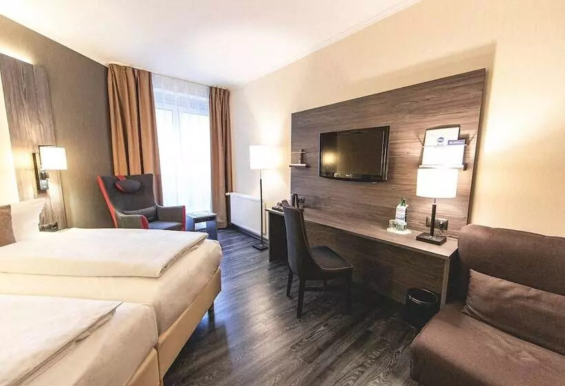 اتاق خانوادگی, Best Western Hotel Schmoeker Hof