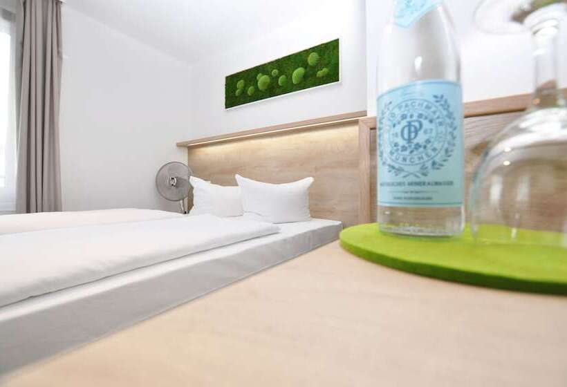 수피리어 룸, Perlach Allee By Blattl