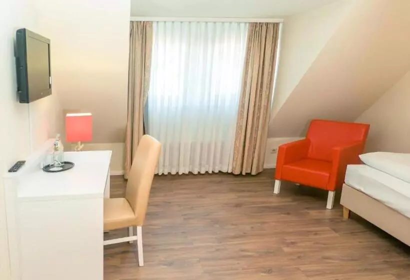 اتاق استاندارد یک نفره, Stuttgart Sindelfingen City By Tulip Inn