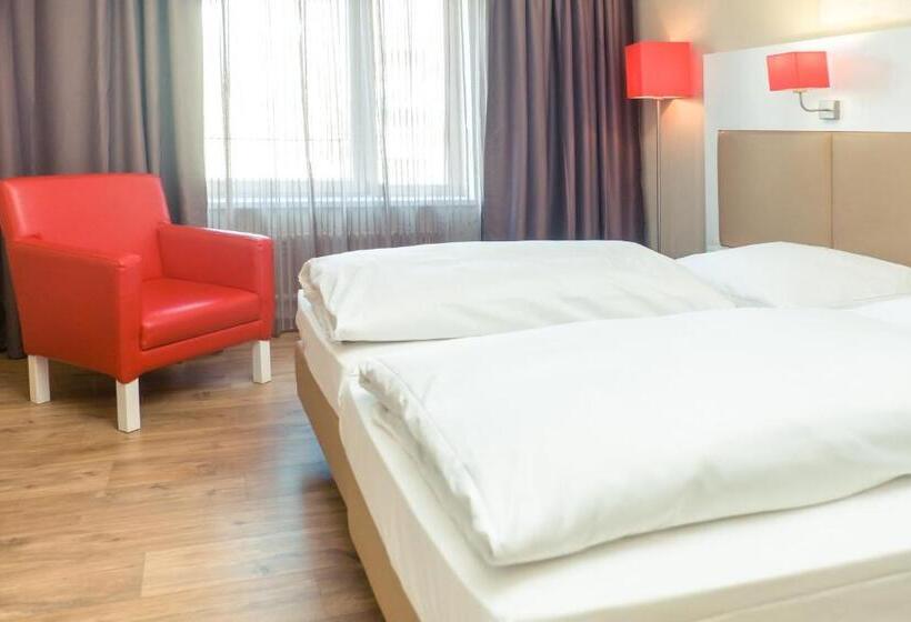 Номер Комфорт, Stuttgart Sindelfingen City By Tulip Inn